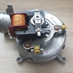 Вентилятор для настенного котла 12-28 кВт VAILLANT 0020020008